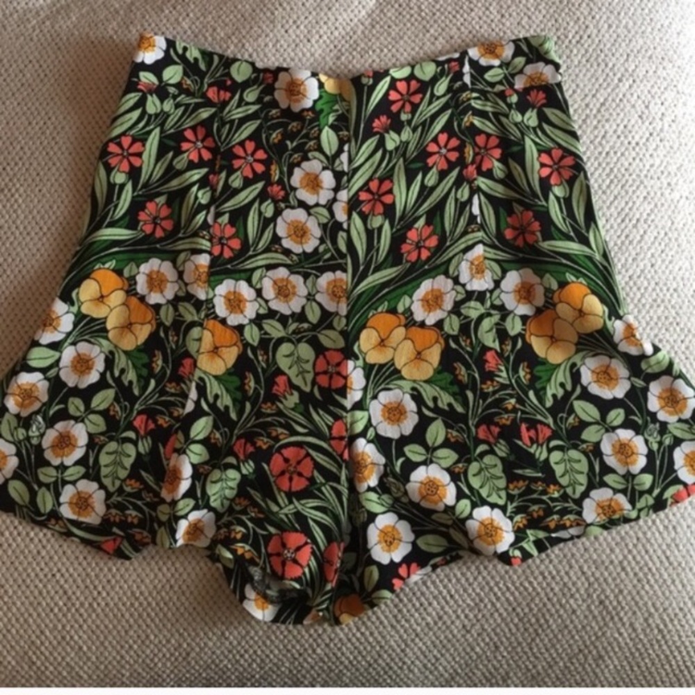 High Waisted Floral Shorts